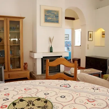 Holiday home Quintinha Mexilhoeira Grande